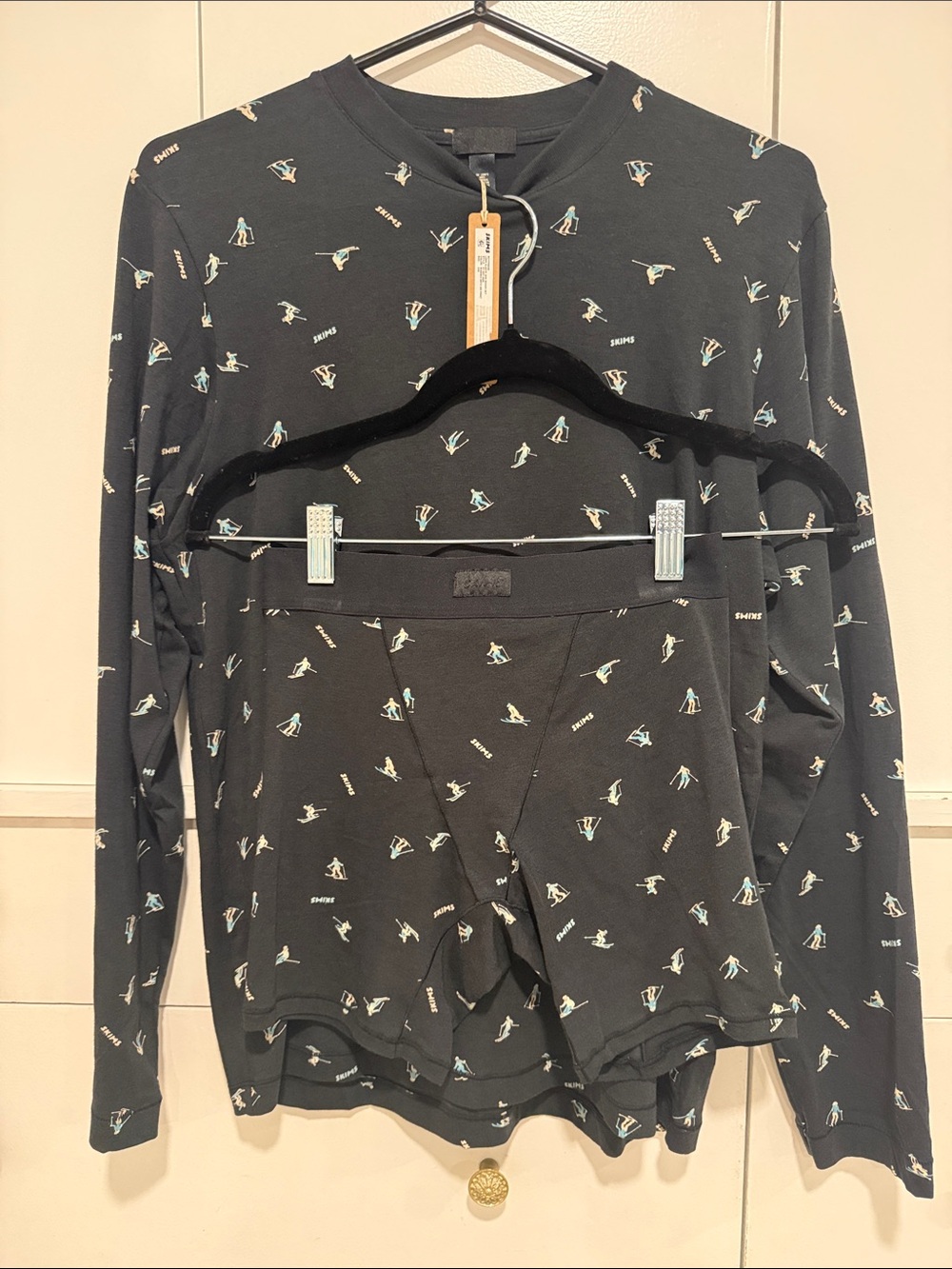 NWT SKIMS onyx ski set